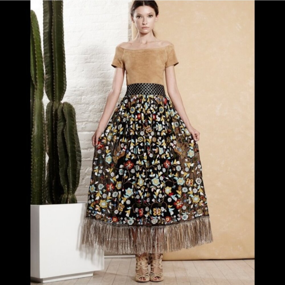 Alice + Olivia Gracelyn Suede Top Kamryn Maxi Skirt Set